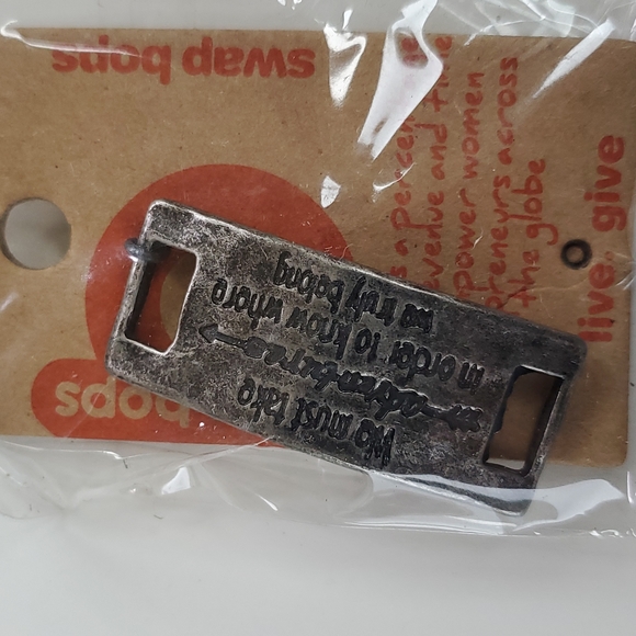 Boutique Swap Bops Adornment Charm Adventure to Belong Any Necklace or Bracelet - Picture 4 of 6